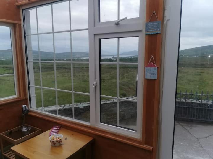 Skellig View Harbour View Sunrise Apartment Portmagee ภายนอก รูปภาพ