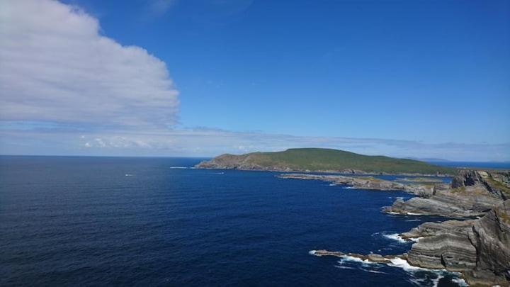 Skellig View Harbour View Sunrise Apartment Portmagee ภายนอก รูปภาพ